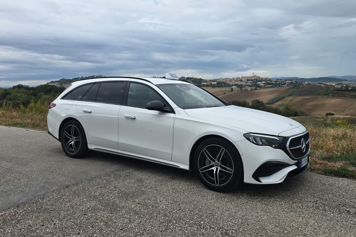 Taxi Porto Recanati vista frontale
